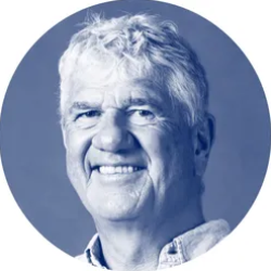 Headshot of Sir John Rose, Advisory Board